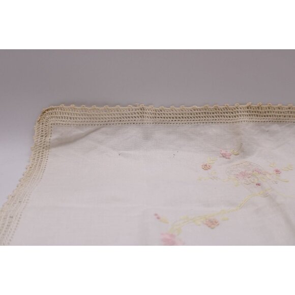 Vtg Handmade Embroidered Linen Table Runner Crochet Trim Floral Basket Design - Picture 6 of 12